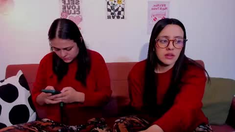 juanitaaa_ online show from August 3, 1:40 am