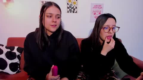 juanitaaa_ online show from July 24, 11:35 pm