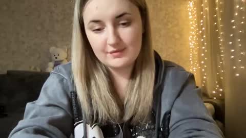 JudeValenti online show from January 18, 4:38 pm