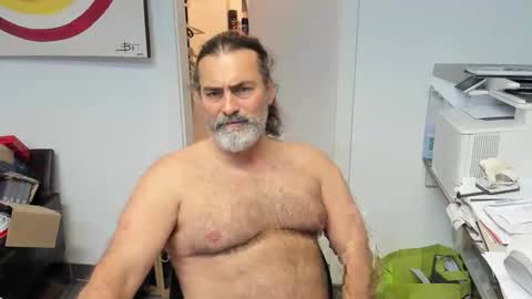 Giovanni50pro online show from December 18, 4:02 pm