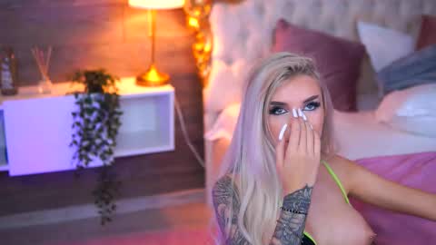 Jessye online show from November 25, 12:09 am