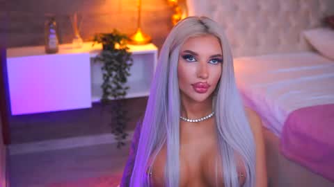 Jessye online show from May 4, 8:37 pm