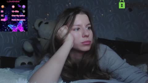 laura online show from October 26, 12:39 pm