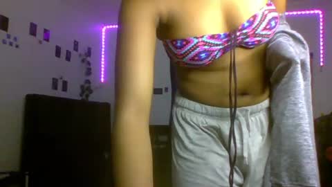 Emily online show from December 3, 7:03 pm