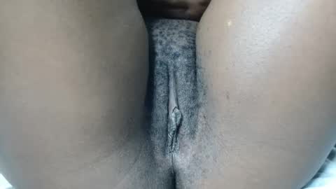 pretty online show from November 19, 4:12 am