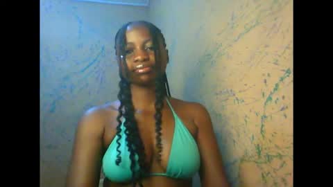 juicypiexx online show from October 29, 11:38 pm
