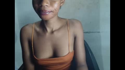 juicyxpussyxx online show from July 28, 9:36 pm