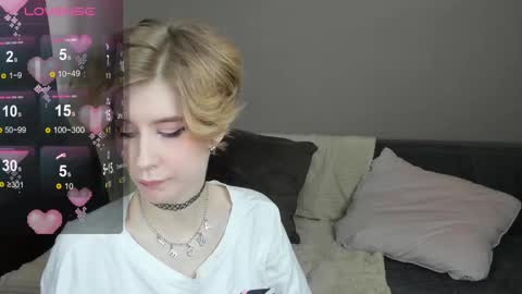 Snapshot of julescrown chatting on February 21, 4:18 am Jules online show from February 21, 4:18 am