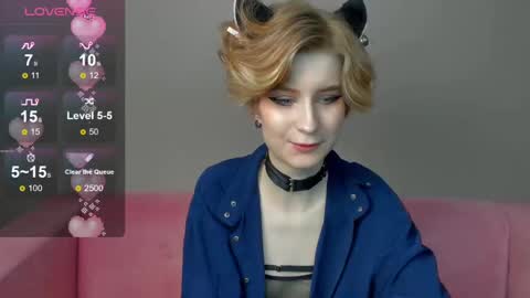 Snapshot of julescrown chatting on March 9, 4:05 am Jules online show from March 9, 4:05 am