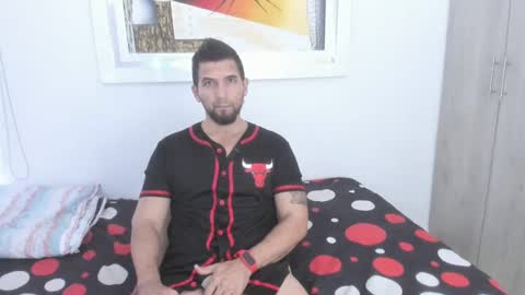 Jules online show from January 26, 12:01 pm