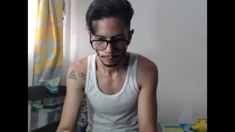 Julfigo online show from March 10, 6:45 pm