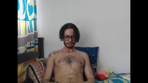 Julfigo online show from November 12, 7:27 pm