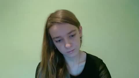 Julietta online show from December 4, 5:05 pm