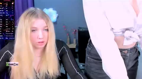 juli kisss online show from February 13, 2:34 am