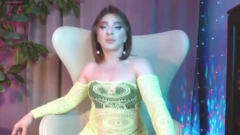 Julia online show from November 8, 7:39 pm