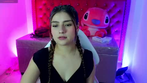 juliana_diamond_ online show from May 26, 3:12 am