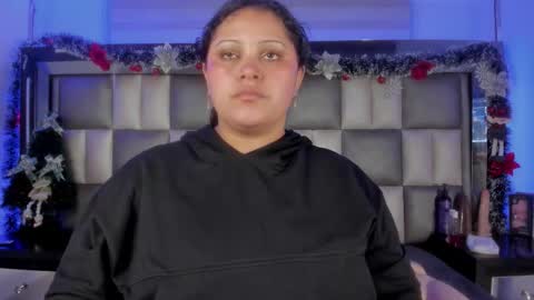 juliana_js_ online show from January 7, 4:28 am