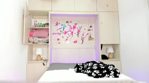 julianablaze online show from April 2, 4:09 am