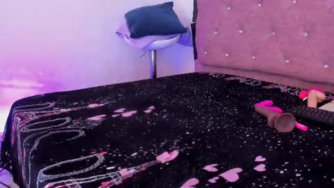 JulianaCarter online show from June 12, 2:54 am