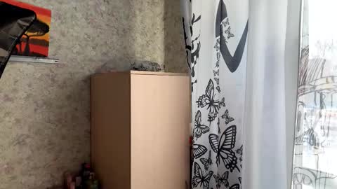 Viola online show from March 5, 2:20 am