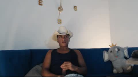 Snapshot of juliannmattius chatting on October 14, 4:10 pm Juliann online show from October 14, 4:10 pm