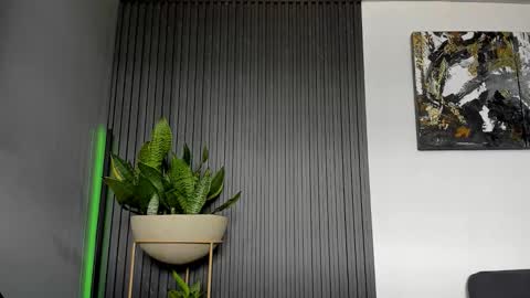 Julian online show from March 17, 12:54 pm