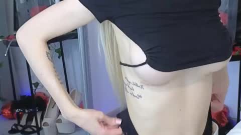 Julia online show from March 10, 4:03 pm