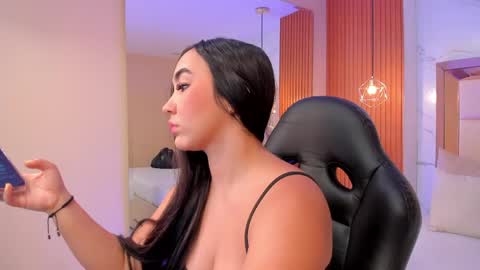     online show from March 30, 10:32 pm