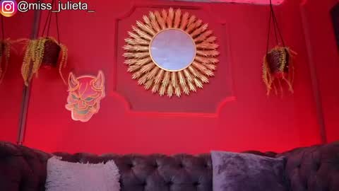  Julieta  online show from June 9, 12:16 pm