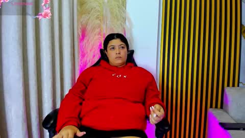 julietakane online show from November 16, 4:03 am