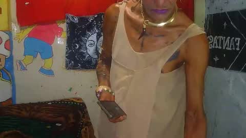 Julieth Wolf online show from November 25, 1:04 am