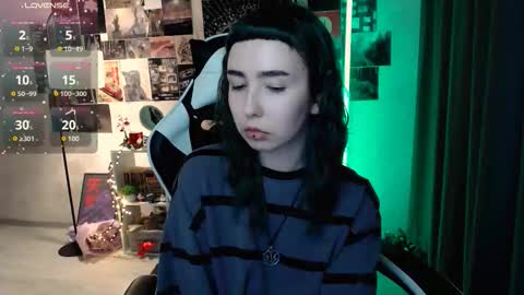 Baroness Von Cringe online show from October 8, 5:52 pm