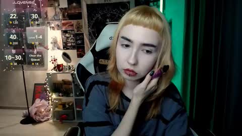 Baroness Von Cringe online show from September 19, 4:33 pm