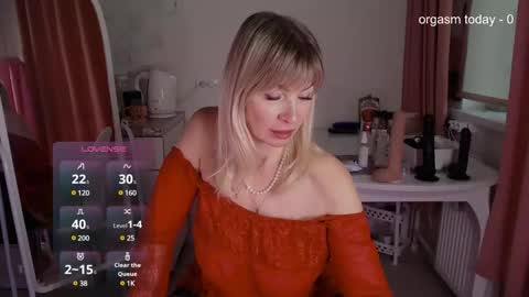 Julia online show from February 22, 5:23 am