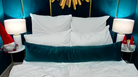 July online show from January 9, 8:36 pm