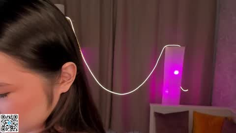 Bella online show from November 22, 4:11 am