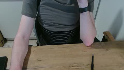 junk2711 online show from March 7, 11:51 am