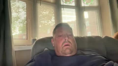 Junky online show from September 18, 5:39 pm