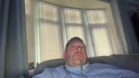 Junky online show from December 5, 2:37 pm