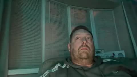 Junky online show from February 1, 9:45 pm