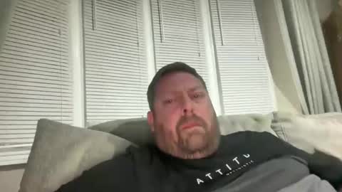 Junky online show from March 3, 6:46 pm