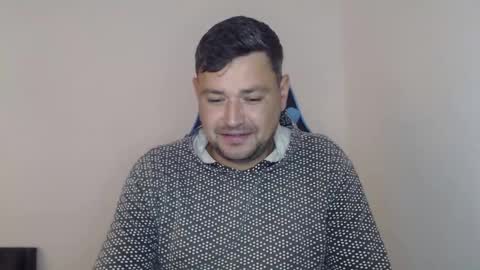 Snapshot of just_a_nice_guy_27 chatting on October 5, 11:29 am Alex online show from October 5, 11:29 am