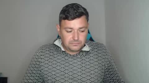 Snapshot of just_a_nice_guy_27 chatting on October 1, 12:04 pm Alex online show from October 1, 12:04 pm