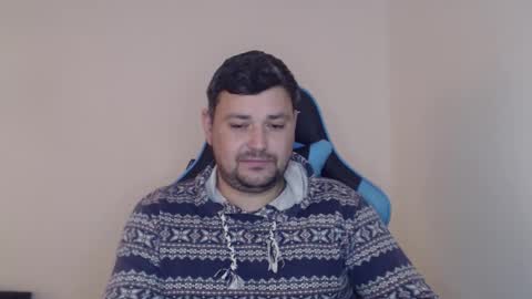 Alex online show from December 18, 11:49 am