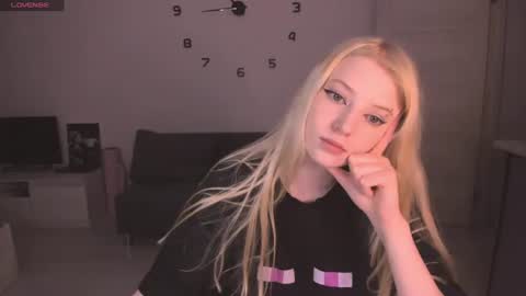 JESSY online show from June 25, 7:52 pm