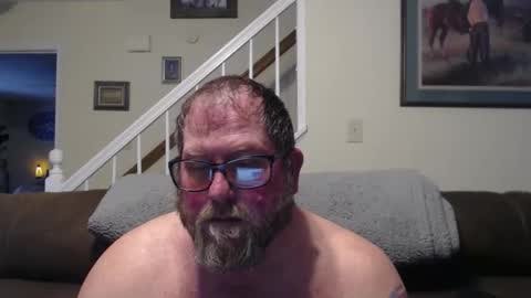 justaguyandnaked online show from December 5, 8:39 pm