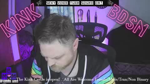 Bi Master Mack online show from December 15, 8:05 pm