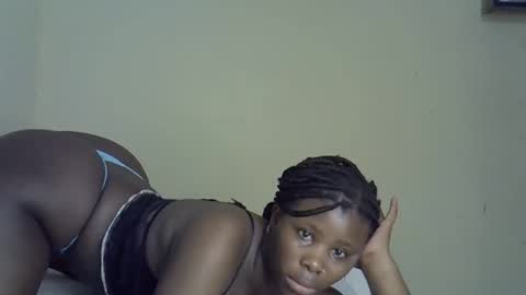 justforyou2030 online show from November 6, 1:41 am