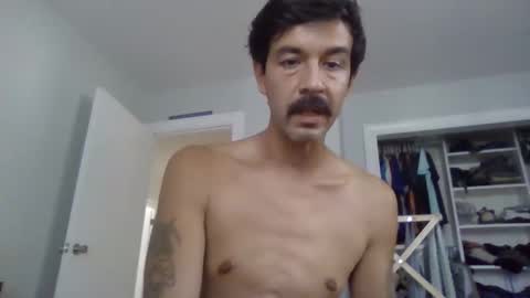 Snapshot of justfriends25 chatting on September 30, 6:07 pm Just Friends online show from September 30, 6:07 pm