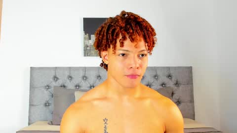 JUSTIN THEROX online show from February 9, 11:36 pm